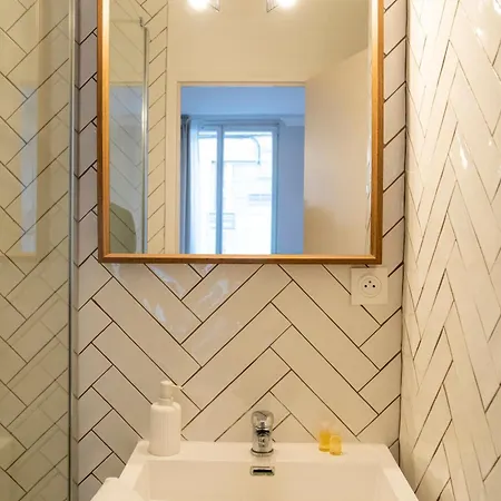 Privée Confort Rénovée, Esprit 4 étoiles * Caen
