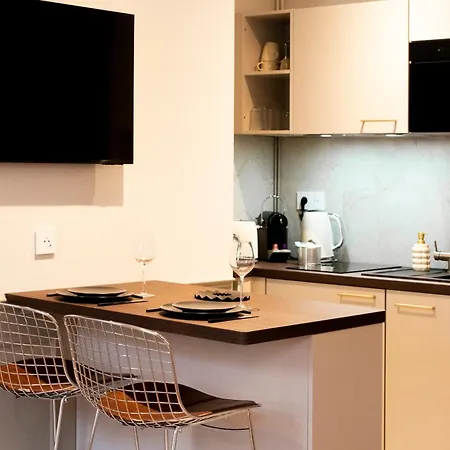 Appartamento Suite privée tout confort rénovée, Esprit hôtel 4 étoiles