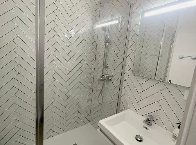 Appartement Suite Privee Tout Confort Renovee, Esprit Hotel 4 Etoiles Caen