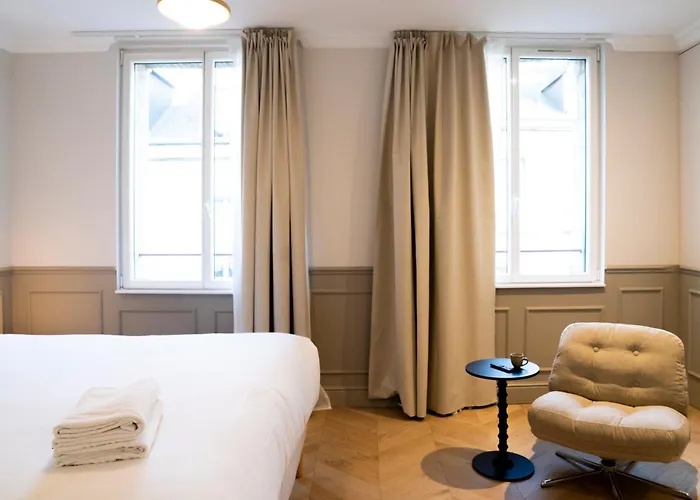 Suite privée tout confort rénovée, Esprit hôtel 4 étoiles Appartamento Caen