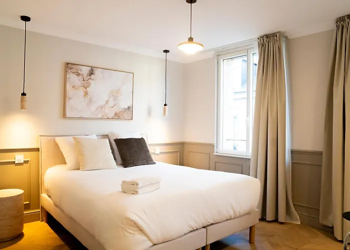 Suite privée tout confort rénovée, Esprit hôtel 4 étoiles Appartamento *