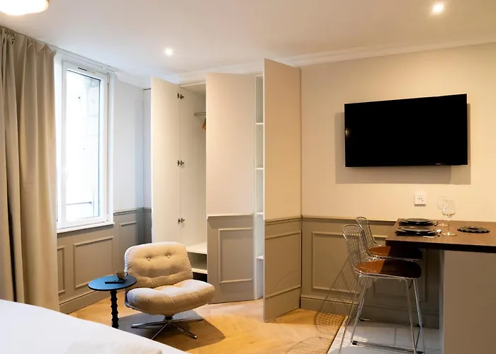 Appartamento Suite privée tout confort rénovée, Esprit hôtel 4 étoiles Caen