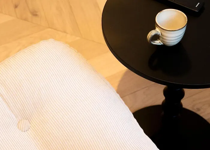 Suite privée tout confort rénovée, Esprit hôtel 4 étoiles * Caen